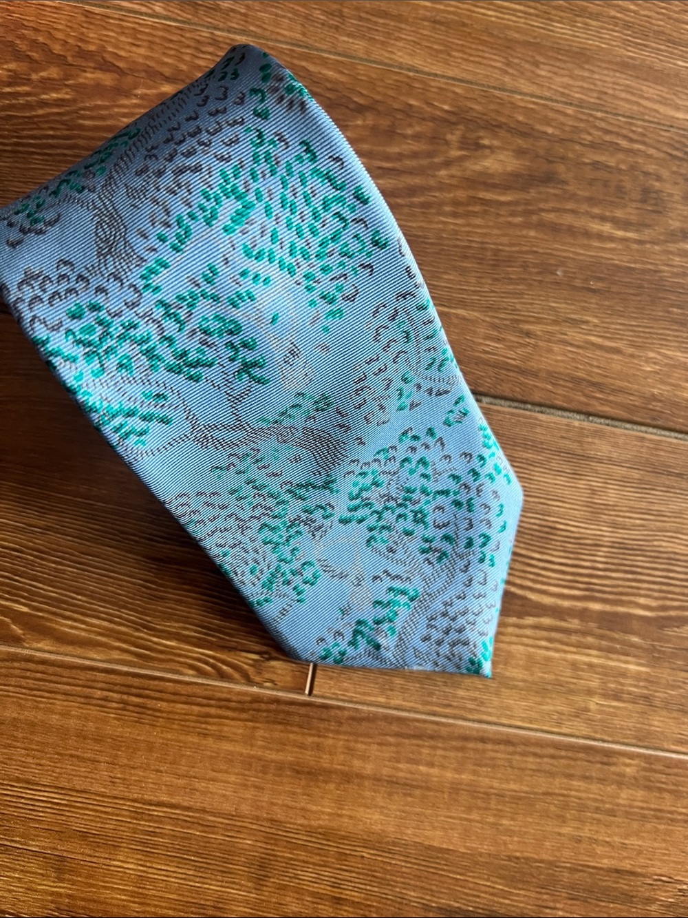Givenchy Teal and Navy Micro-Pattern 100% Silk Tie - Picture 5 of 6